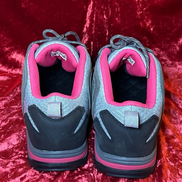 Propet Women’s 10 1/2 W Hiking Ankle Boots 10.5 NWT - Picture 9 of 10